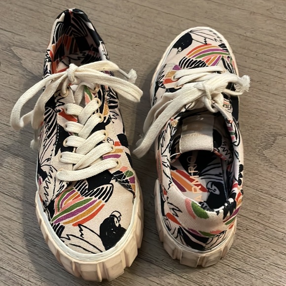 Farm Rio sneakers - Picture 3 of 5